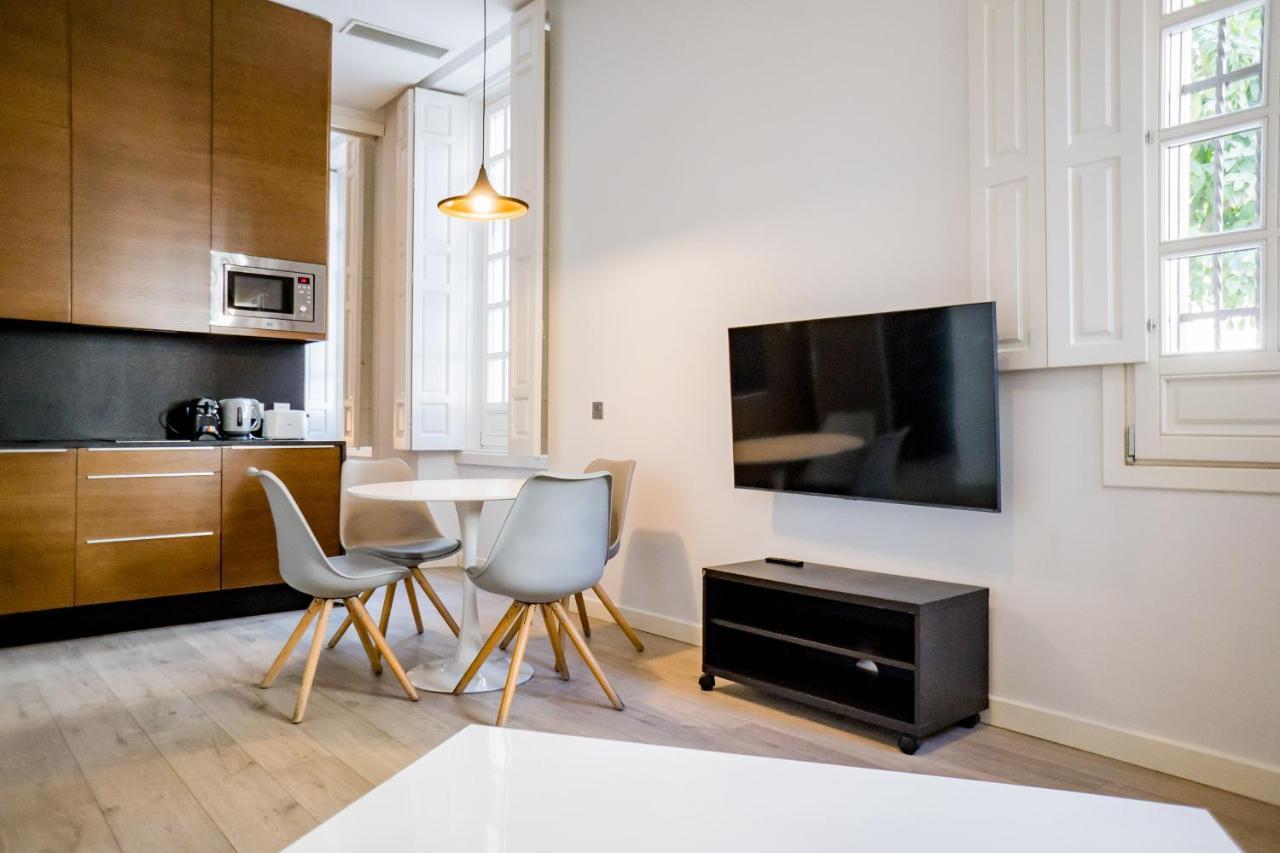Casa Palacio La Casa Blanca Suites Sevilla Dış mekan fotoğraf